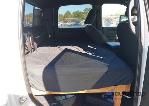 2024 Ram 2500 Tradesman 4X4 8' Box from USA, damaged, VIN 3C6UR5HL4RG299205